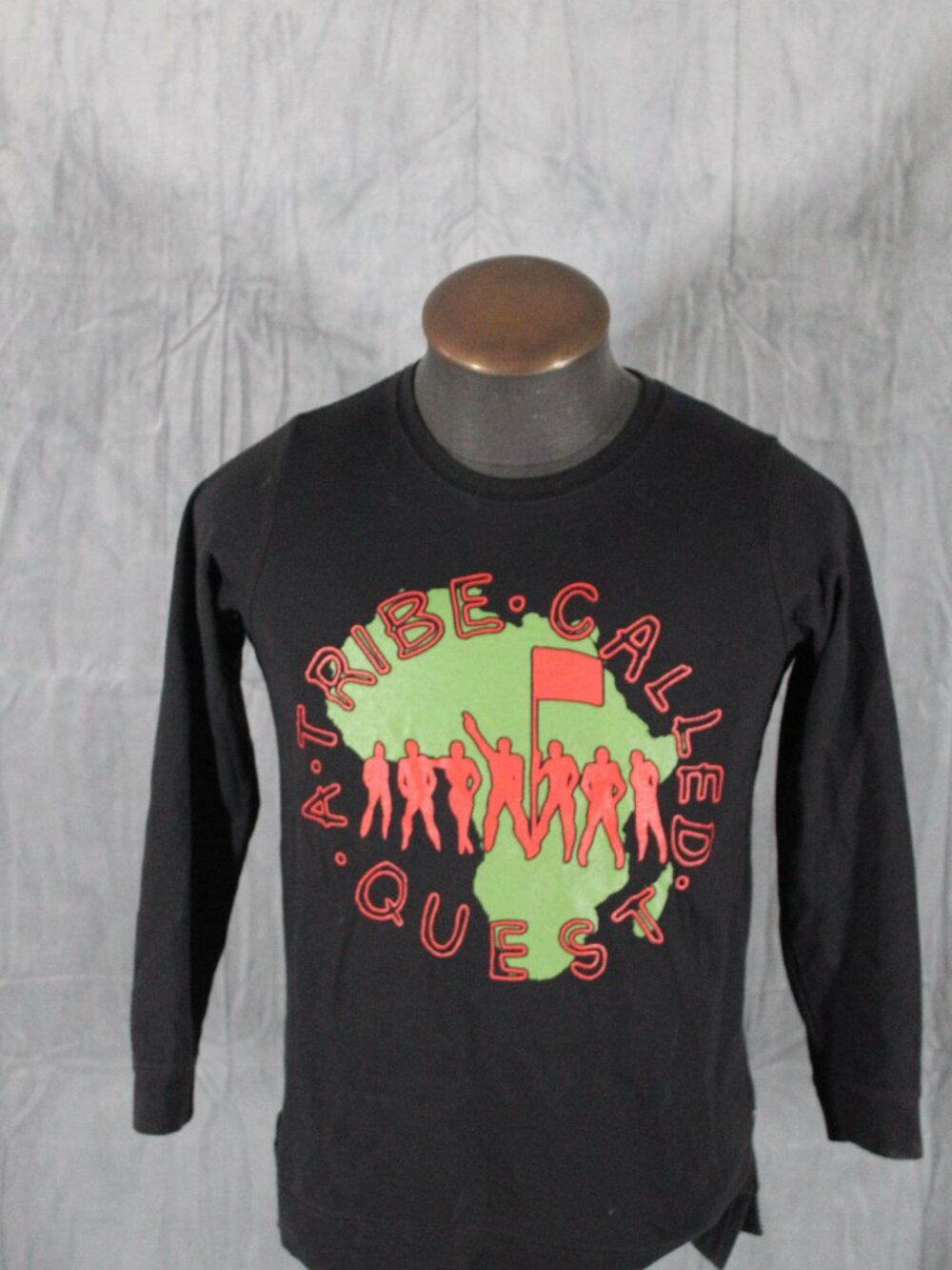 Band Shirt - Tribe Called Quest Classic Africa Logo - Men's Medium